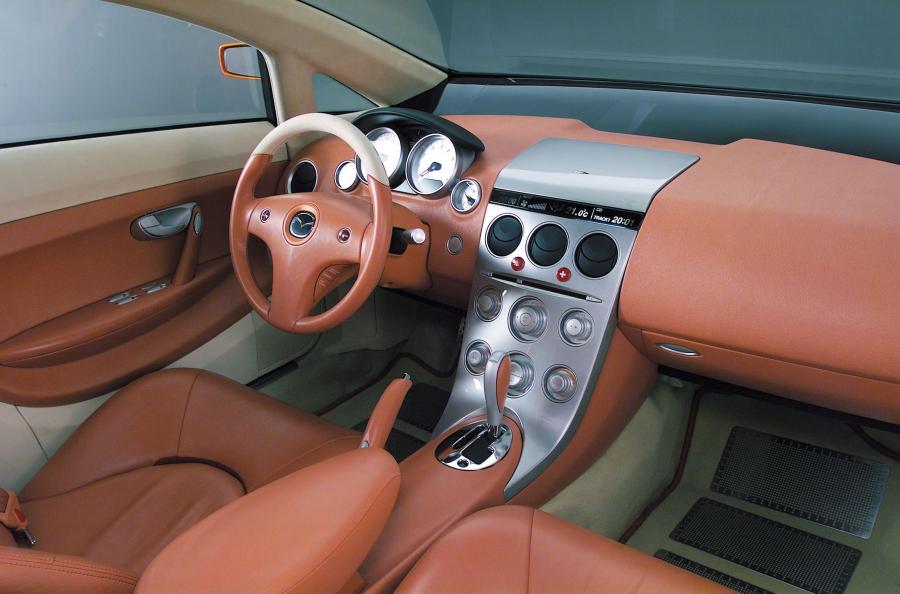 Mazda MX Sport Tourer 2001 года  (фото 8 из 14)